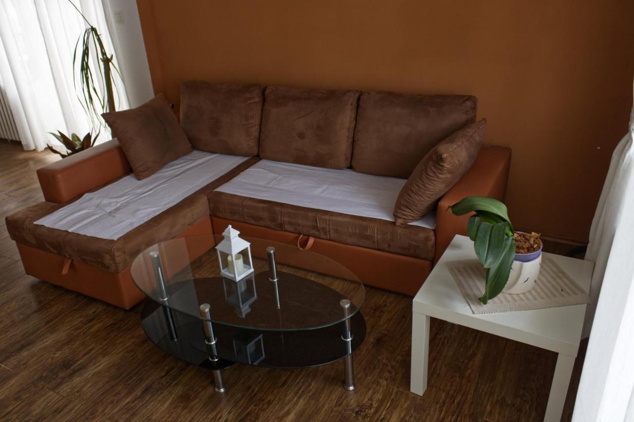 Apartamento Gacka Idila Otočac Exterior foto