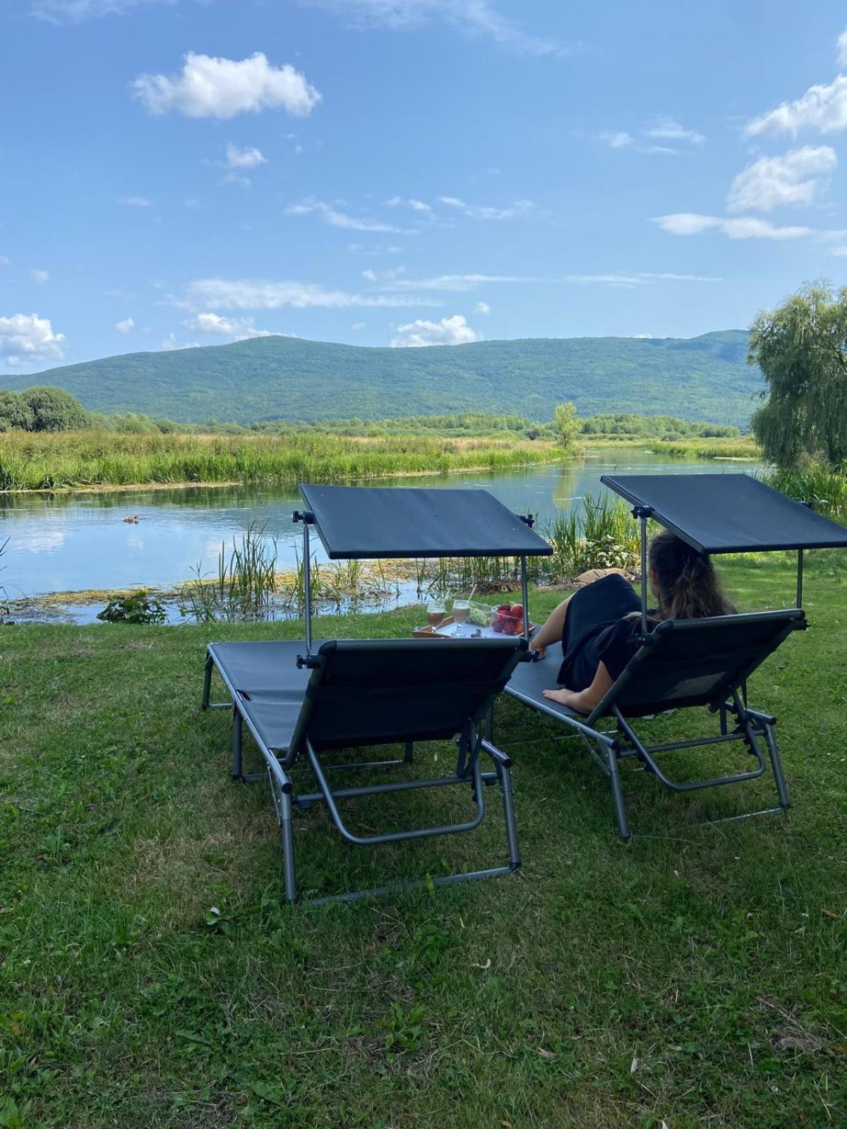 Apartamento Gacka Idila Otočac Exterior foto